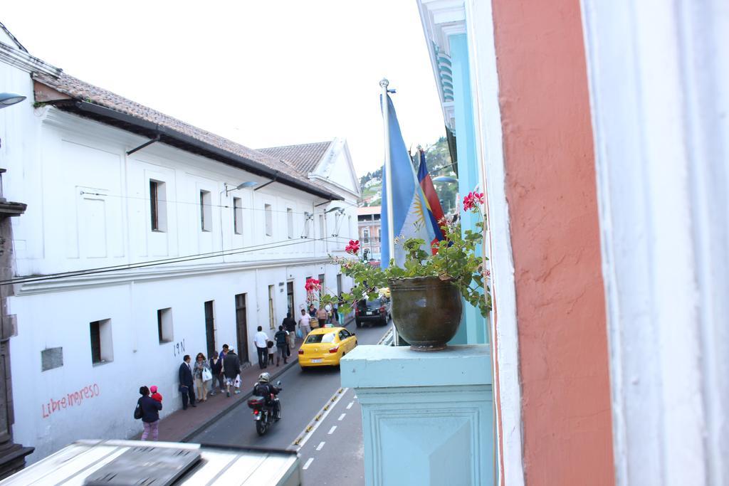 Hostal Yumbo Imperial Quito Exteriör bild
